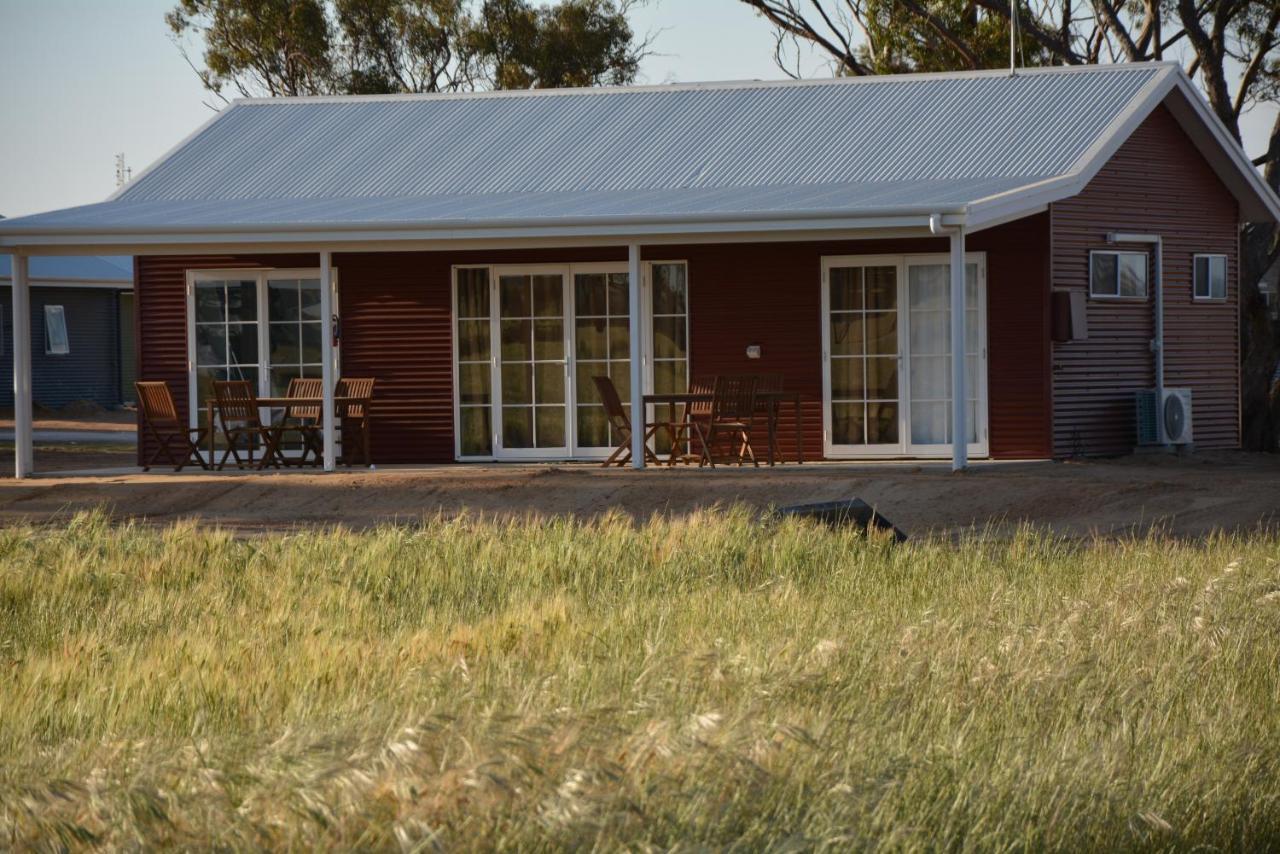 Mary'S Farm Cottages Kukerin Exterior foto
